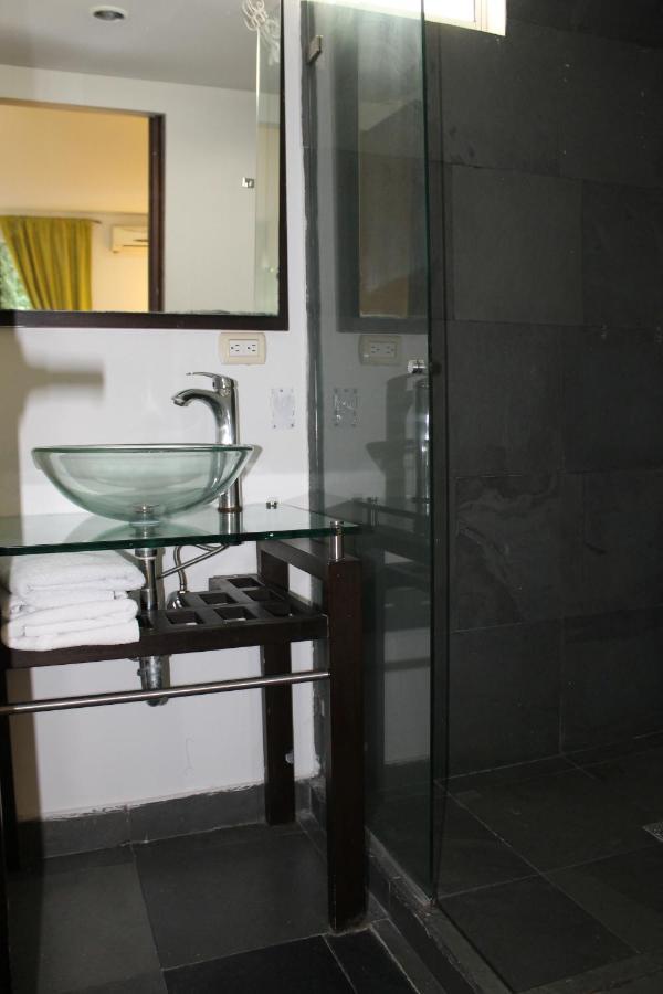 Hotel Boutique Las Rosas 5 G Medellin Exterior photo